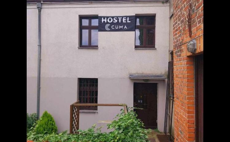 Hostel Cuma od frontu