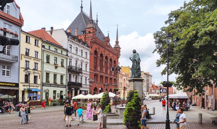 Pt, 2024-07-26 10:15 - Rynek Staromiejski w Toruniu